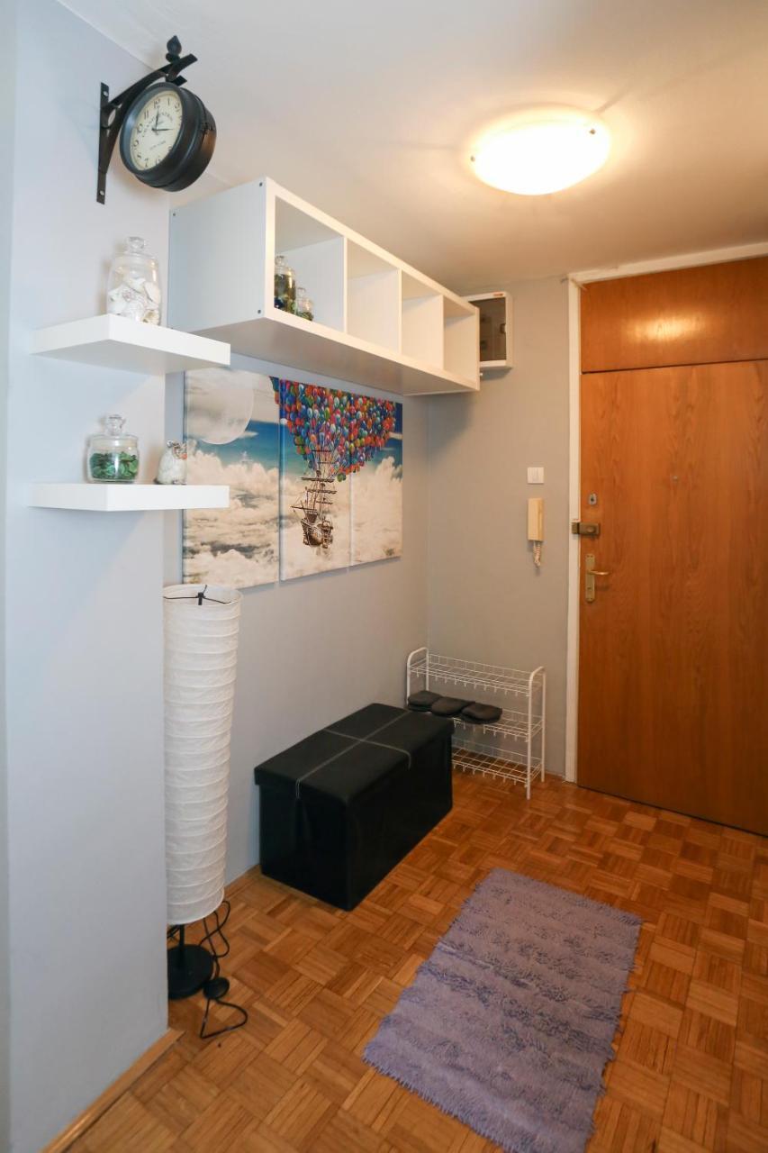 Modern Apartment With Free Parking Novi Sad Exterior photo